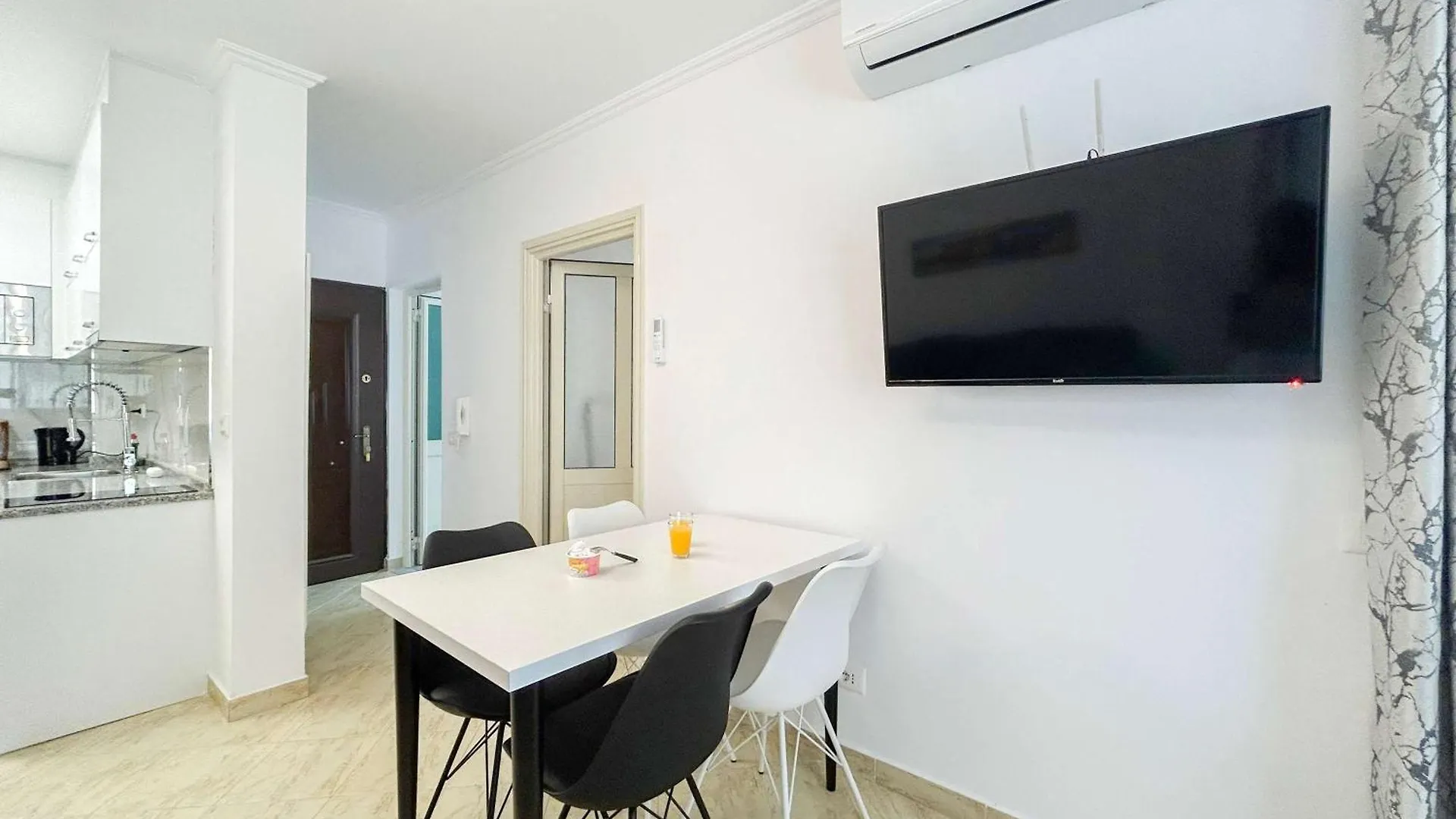 Appartement 1 Bedroom 675 Golem  Albanië