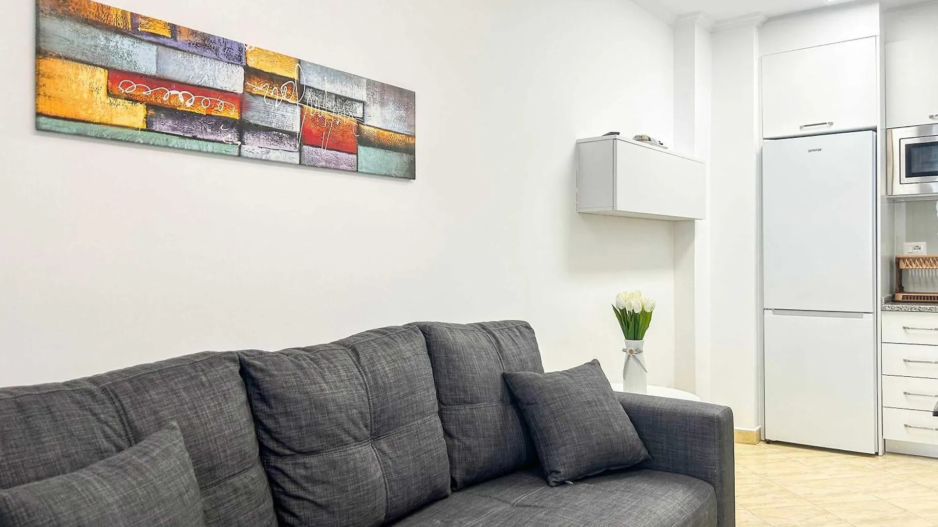 Apartment 1 Bedroom 675 Golem