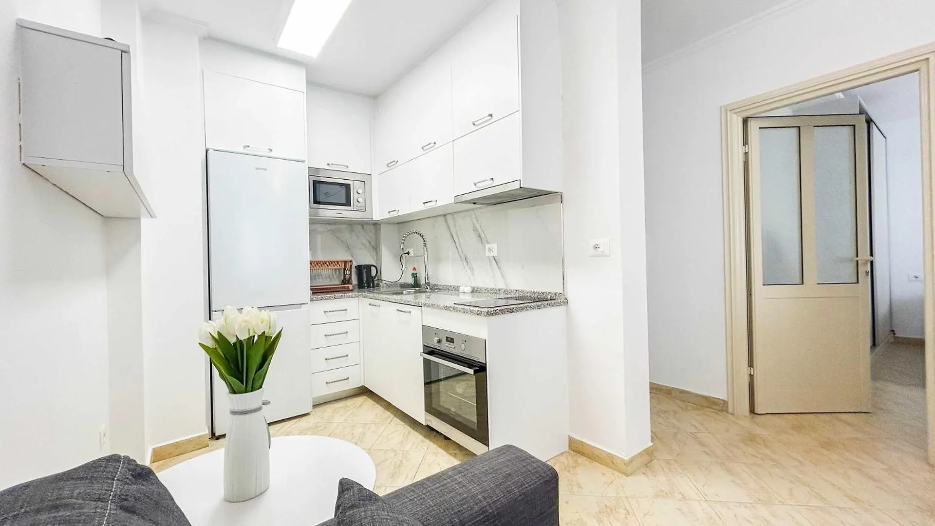 1 Bedroom 675 Golem  0*, Golem (Tirana) Albania